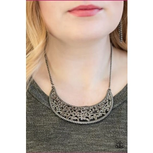 N204 - Moroccan Moon Black