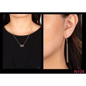 N104 - Hugs and Kisses - Gold