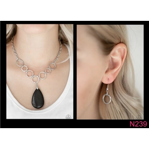 N239 - Livin On A PRAIRIE – Black