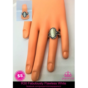 R30 - Fabulously Flawless White