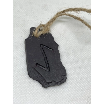 Eihwaz pendant