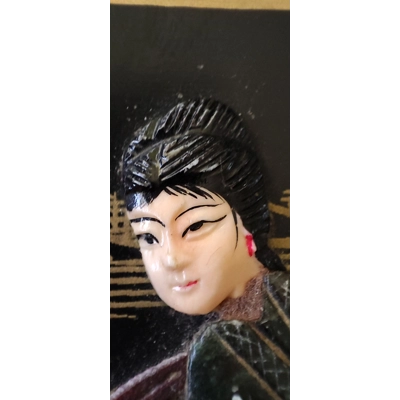 Seltene Vintage Schatulle, Japan. Mit Jade inkrustiert.