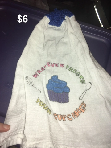 Double Hanging Towel