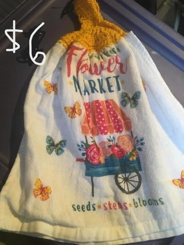 Double Hanging Towel