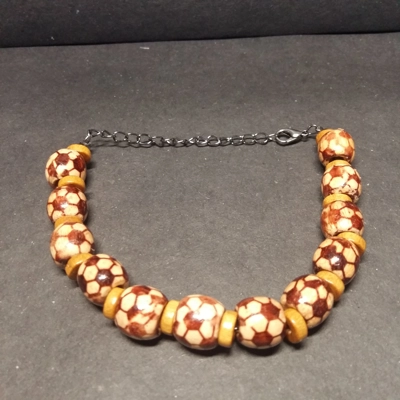 Pine 10mm 'Football' Bead Bracelet