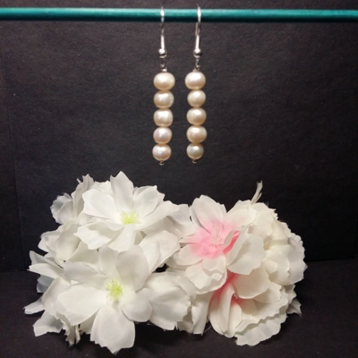 Freshwater 7mm Pearl Stack Earrings Freshwater 7mm Pearl Stack Earrings