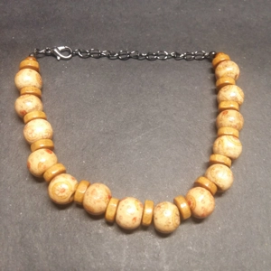 Pine 10mm Bead Bracelet