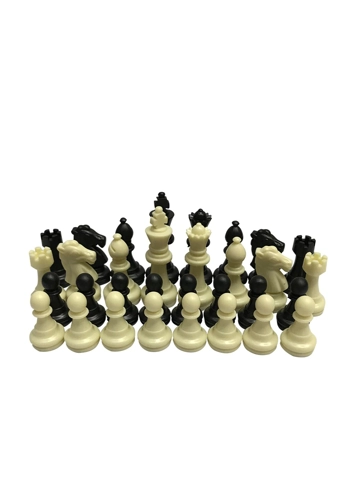 32 pc chess set pieces no boards