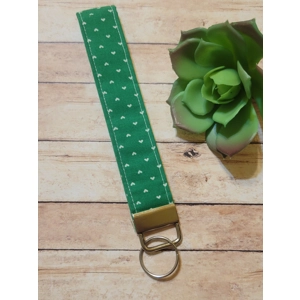 Mini Hearts On Green