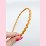 Wavy Headband