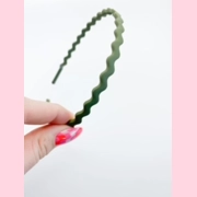 Wavy Headband
