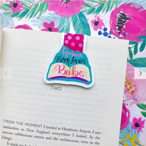 Romance book lovin' babe magnetic bookmark - Emily Cromwell