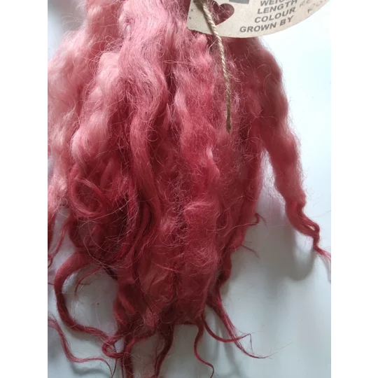 red and pink wavy wool locks, 6-9" texel x DevonCornwall longwool, 28g