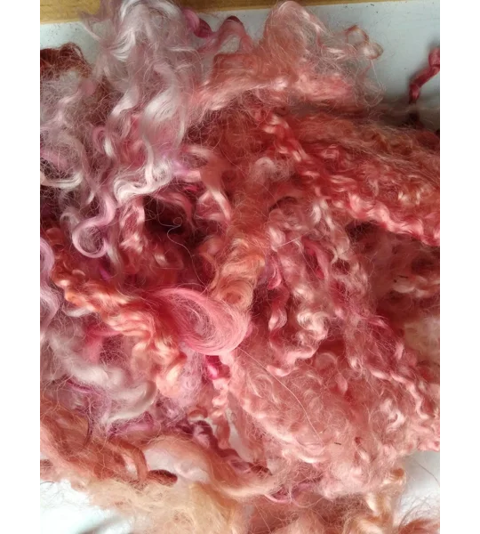 red and pink curly wool and wool locks, 10g, mixed breeds