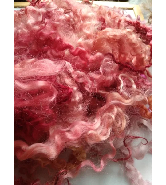 red and pink curly wool and wool locks, 10g, mixed breeds