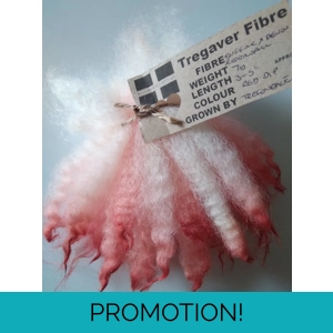 Red dip crimped mini wool locks, hand washed + dyed, 3-5