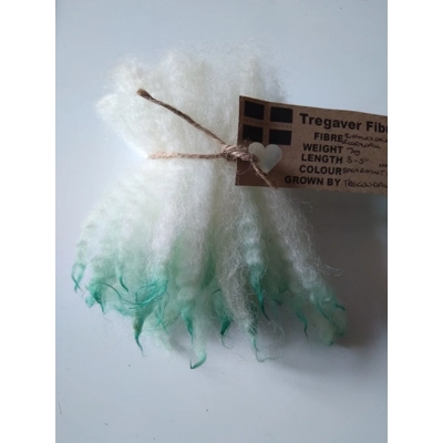 Spearmint Ice dip crimped mini wool locks