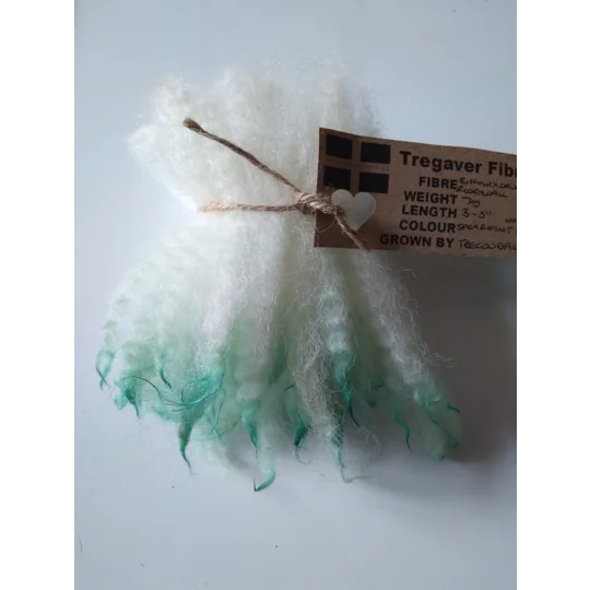 Spearmint Ice dip crimped mini wool locks
