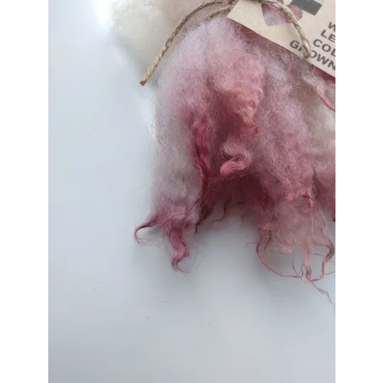 Berries pink dip crimped mini wool locks, hand washed + dyed, 3-5", 7g