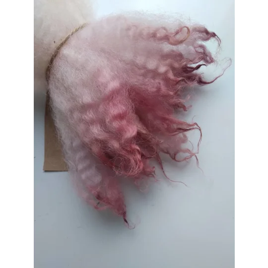 Berries pink dip crimped mini wool locks, hand washed + dyed, 3-5", 7g