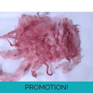 Tea rose red pink wool and locks 10g