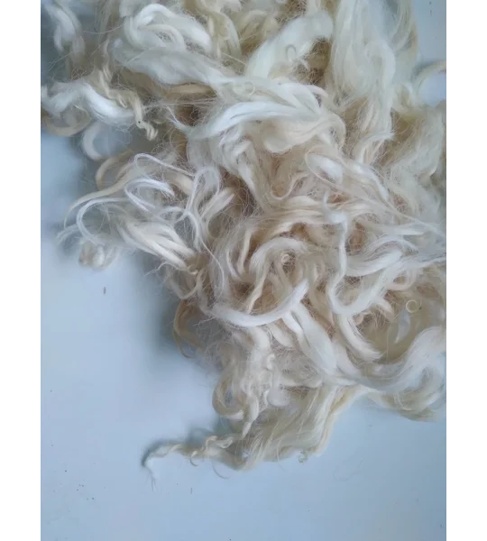 Natural wavy undyed wavy wool and locks