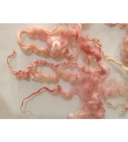Sea pink and gold curly wool and locks, 10g