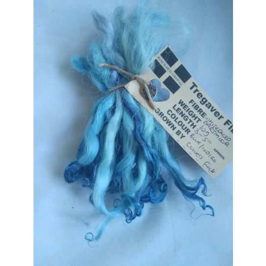 Blue and Indigo wavy white faced dartmoor wool locks