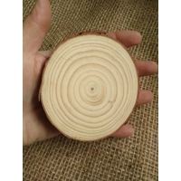 Rustic wood slice 9cm - 10cm