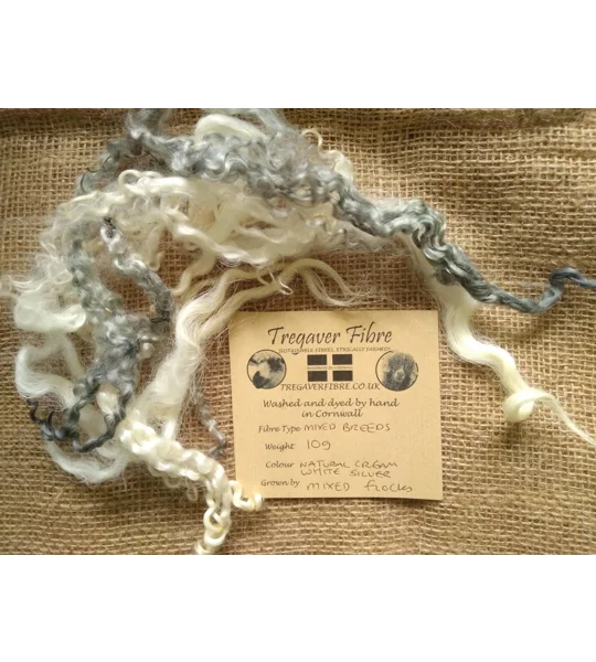 felting wool, curly wool, felting curly wool, undyed felting wool, needle felting, silver wool, grey wool
