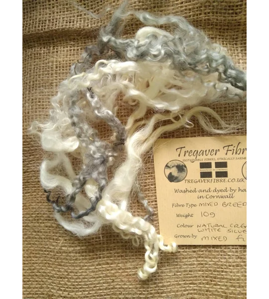 felting wool, curly wool, felting curly wool, undyed felting wool, needle felting, silver wool, grey wool