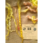 Mixed breeds curly wool, 10g Yellows and Oranges Mixed breeds curly wool, 10g Yellows and Oranges