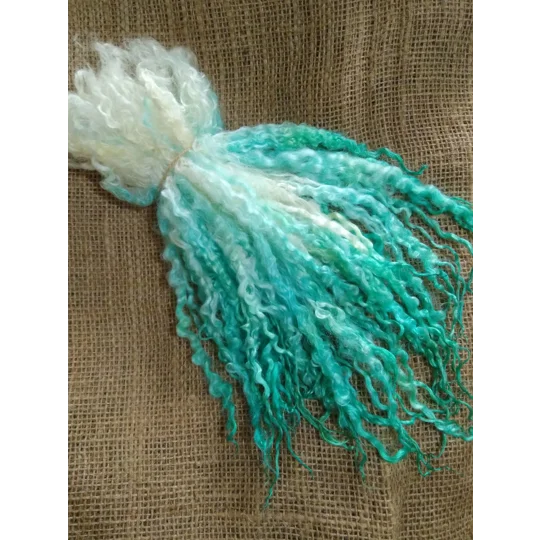 Teal Aqua Dip curly wool ringlets 28g, 14g or 7g, teeswater curly wool locks (v)