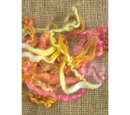 Sunset Mix, 10g mixed orange/yellow/red/pink colors, from mixed breeds curly sheep