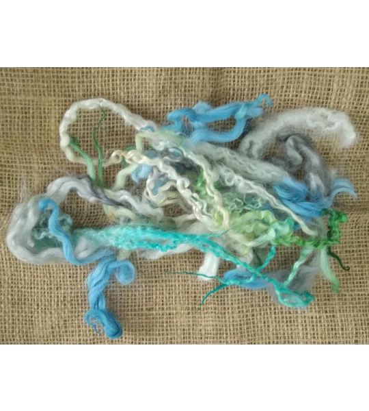 Seascape Mix, 10g mixed greens/blues/grey colors, from mixed breeds curly and wavy sheep