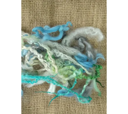 Seascape Mix, 10g mixed greens/blues/grey colors, from mixed breeds curly and wavy sheep
