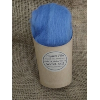 Combed UK Shetland Wool top dyed in Summer Sky Blue  Tones 25g
