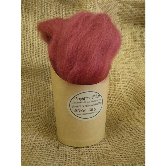 Combed UK Shetland Wool top dyed in Brick Red Tones 25g