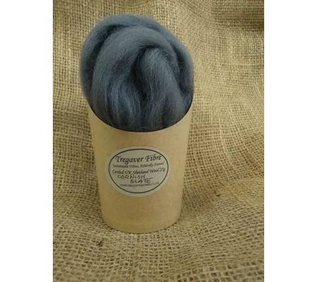 Combed UK Shetland Wool top dyed in Cornish Slate Grey tones Shades 25g