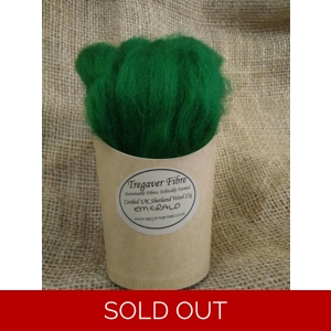 Combed UK Shetland Wool top dyed in Emerald Green Tones 25g