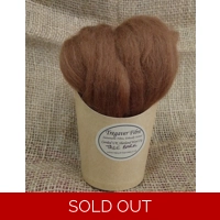Combed UK Shetland Wool Top dyed in Tree Bark  Shades 25g