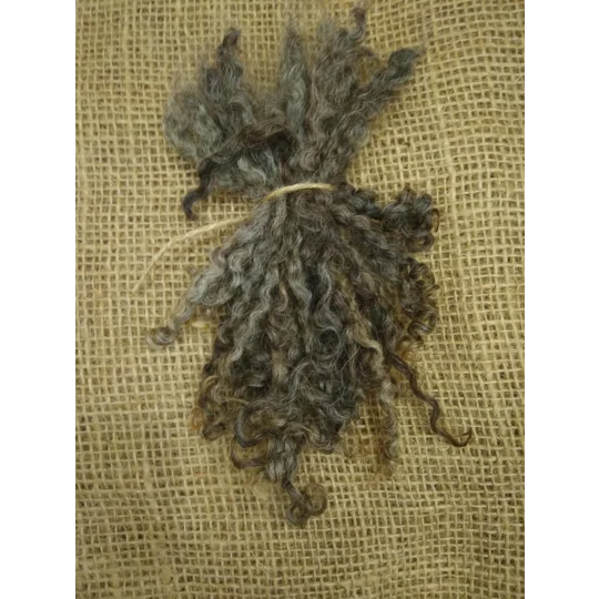 Winter morning mist, silver/grey/light brown Wensleydale Curly wool locks, 10g (v)