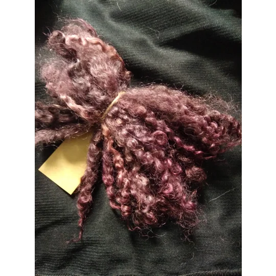 Blackberry Jam, deep purple/pink Wensleydale Curly wool locks, 10g (v)