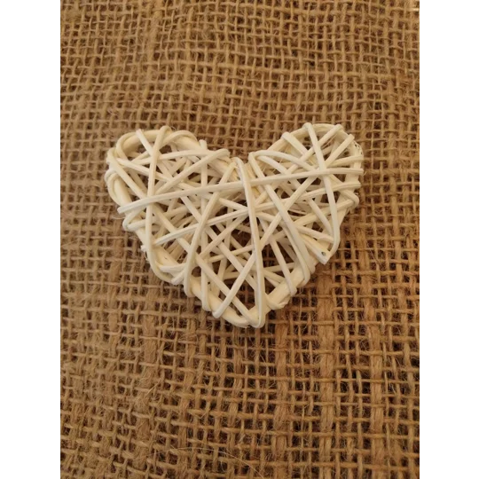 Small white rattan heart, 7cm