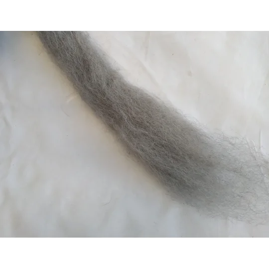Storm Cloud Grey Carded Wool 10g