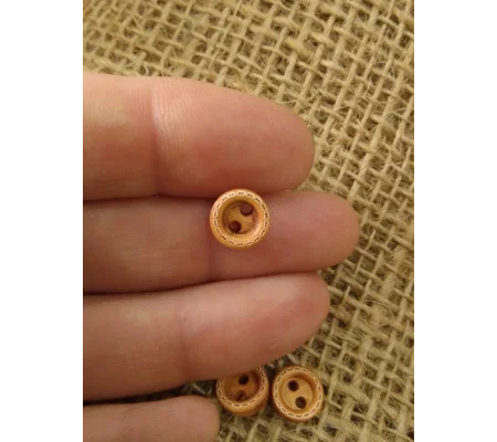 Mini Wood button - pale colour wood