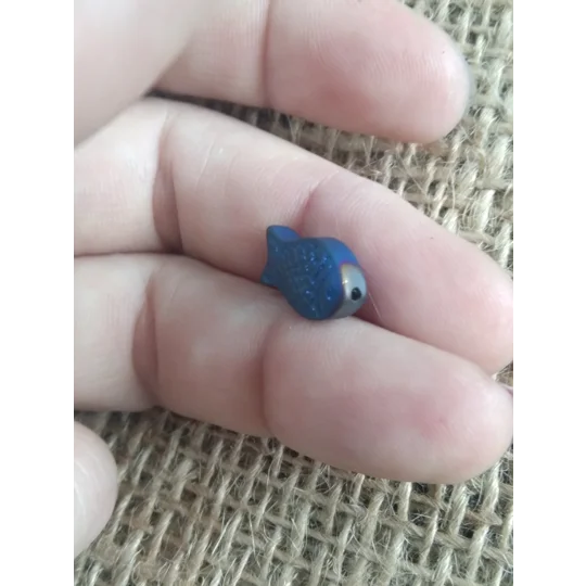 Glass Fish button - various colours