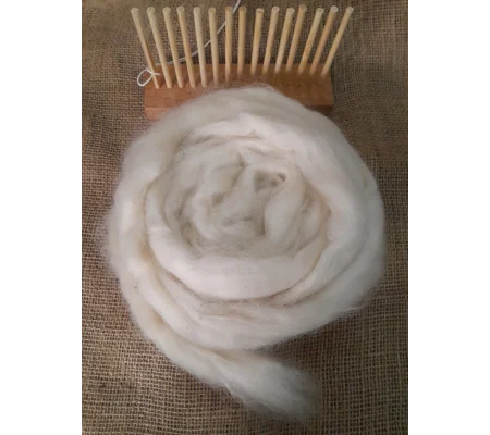 Bulk Undyed Carded Mohair 100g for peg loom weaving and more