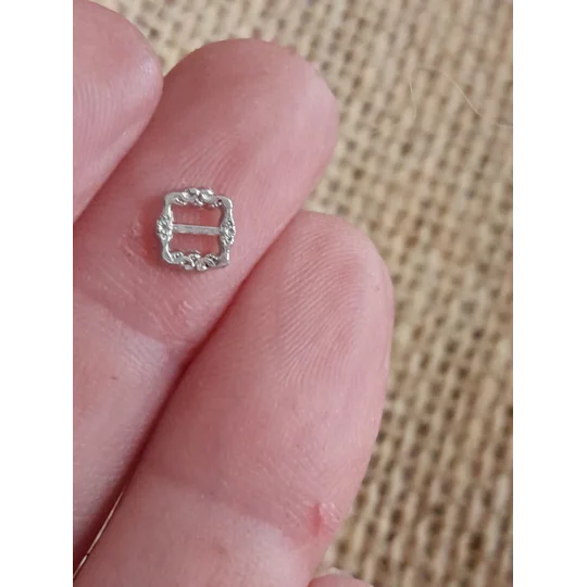 Mini Metal buckle silver colour, 3.5mm