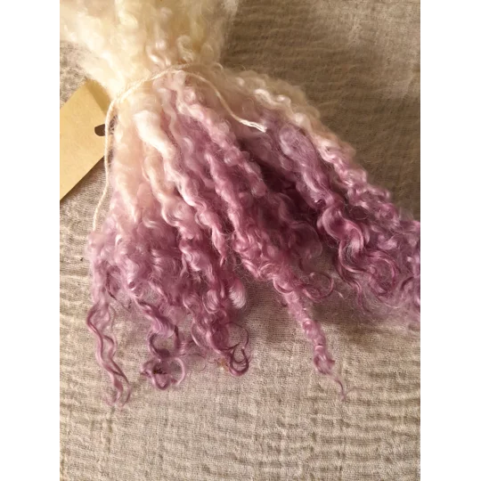 purple doll hair, purple wool locks, lilac doll hair, lilac wool locks, wool locks for feting, doll hair, weaving, spinning